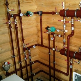 Водяное отопление в частном доме — обзор правил устройства качественной системы на основе котла