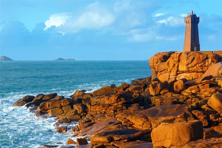 The Ploumanach Lighthouse, Brittany