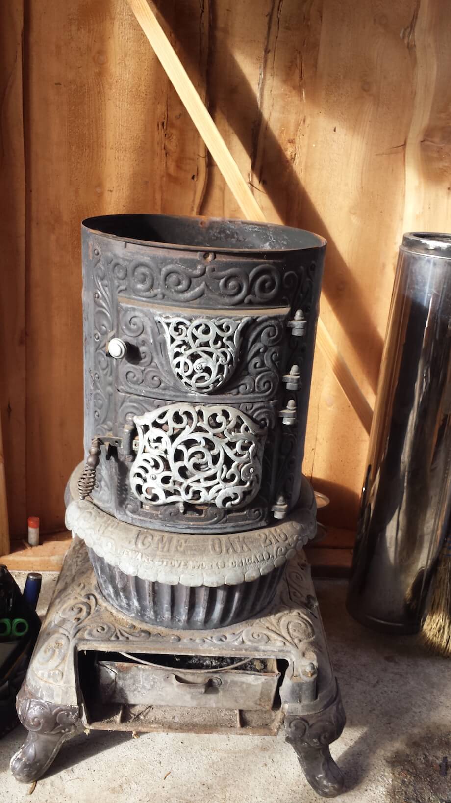 cast-iron stove as DIY sauna heating element