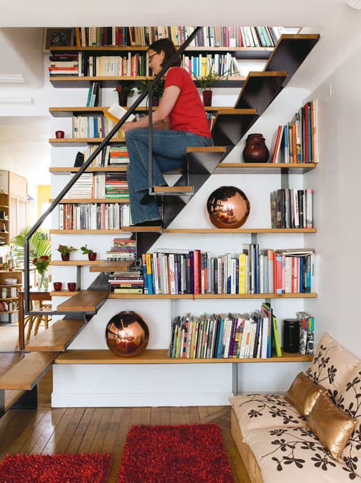 Wooden Floating Staircase Bookshelf