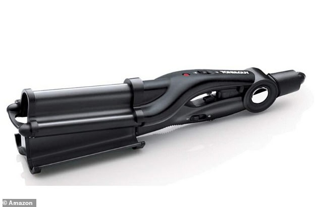 Unlike traditional curling irons, the Toni and Guy Deep Barrel Hair Waver has ultra-deep plates that give you dreamy, beachy waves rather than tight spirals