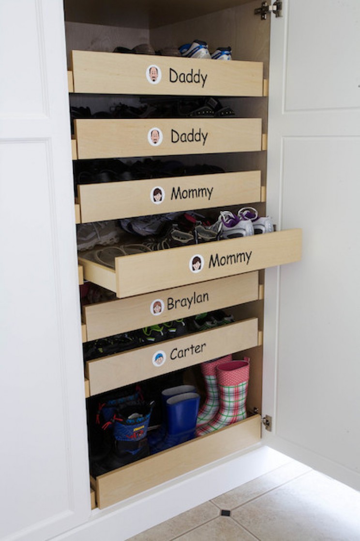 15 Excellent DIY Shoe Storage Projects to Get Your Apartment Organized 