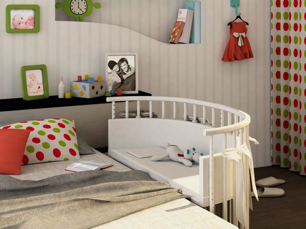 Фото приставной полукруглой кроватки для новорожденных