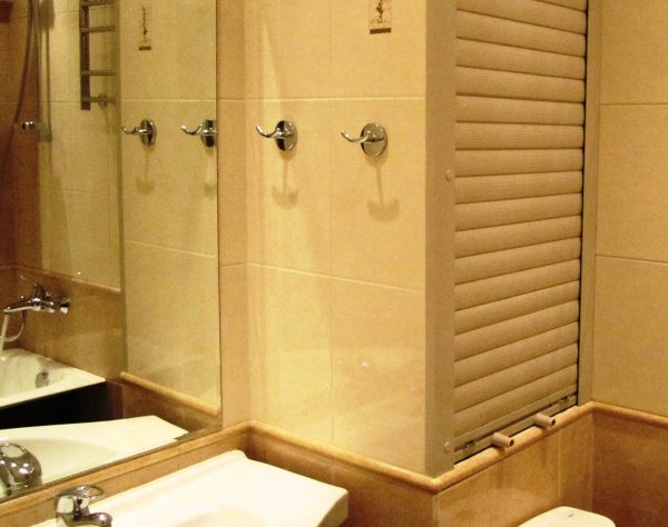 6 способов замаскировать трубы в ванной