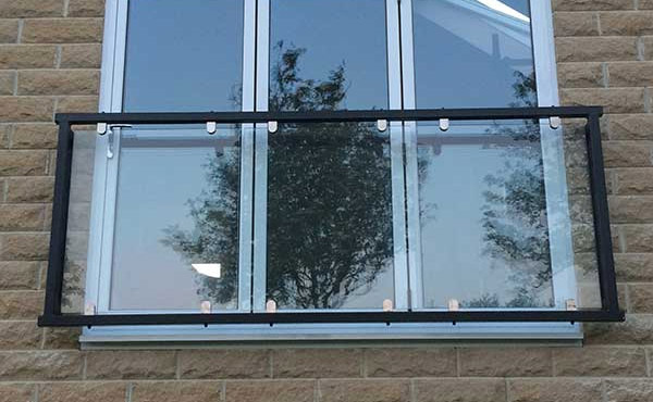 photo: Mirage glass balcony